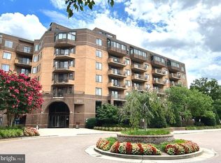 2111 Wisconsin Ave NW APT 420, Washington, DC 20007