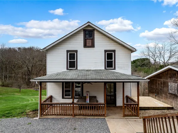 327 Rohrbach Rd, Chicora, PA 16025