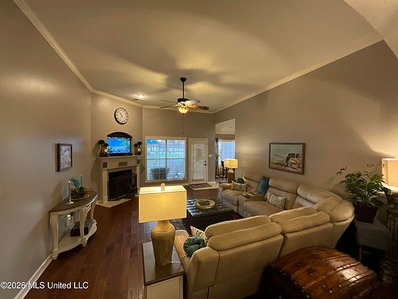 2nd image of 7741 Meadow Ridge Ln