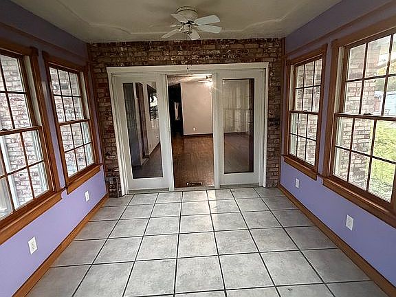 3rd image of 1450 S Worth Ave