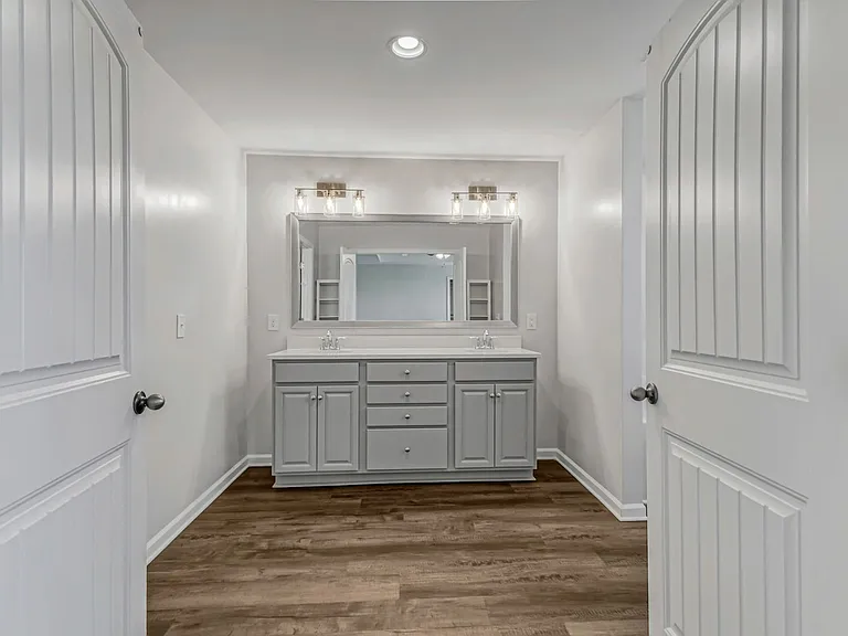 728 Bustling Branch Ln — Photo 20