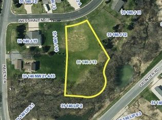 223 W Haven Ct, Luxemburg, WI 54217