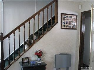4th image of 21 Center St