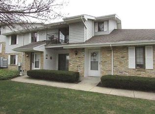1451 Pheasant Run Dr, Racine, WI