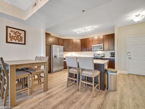 3rd image of 3100 Town Square Dr Unit 208