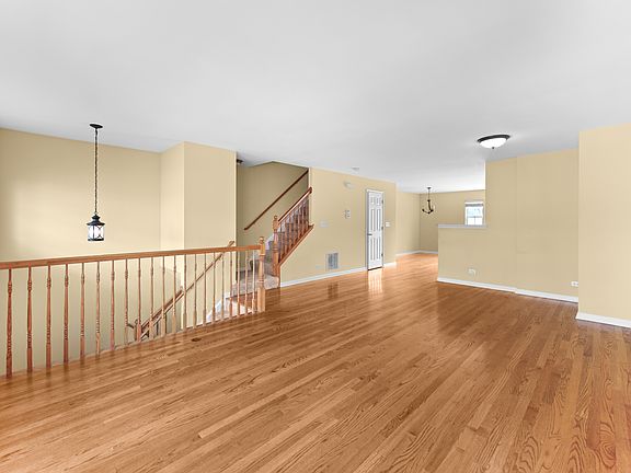 3rd image of 58 E Emma Ct