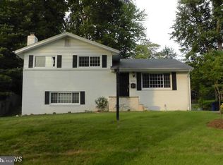 9713 Brixton Ln, Bethesda, MD 20817