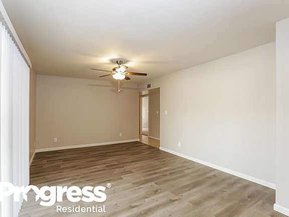 3rd image of 18220 N 10th Dr