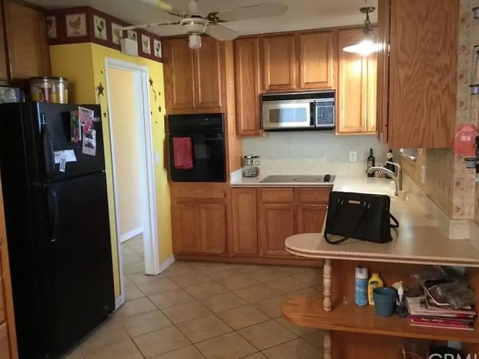 2nd image of 1420 Tamarack Ave