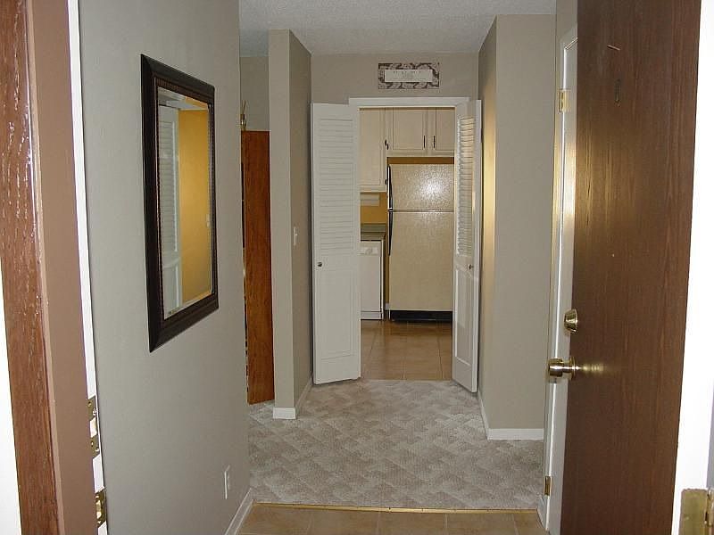 2nd image of 6113 Greenbriar Ln SW Unit D