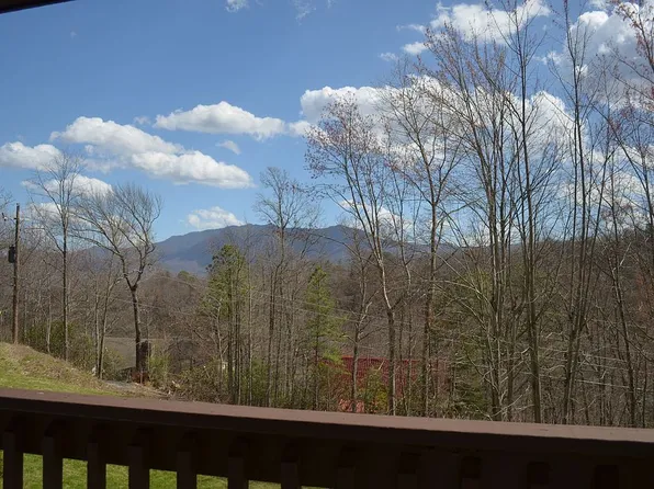 1155 Upper Alpine Way #305, Gatlinburg, TN 37738