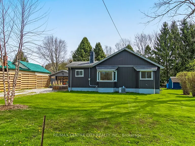 339 Catherine St — Photo 35