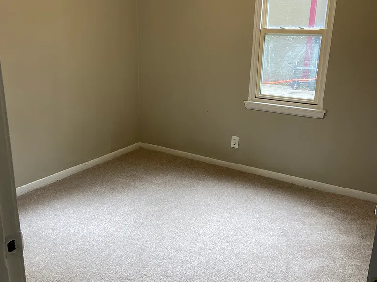 1816 SW Green Acres Ave — Photo 9