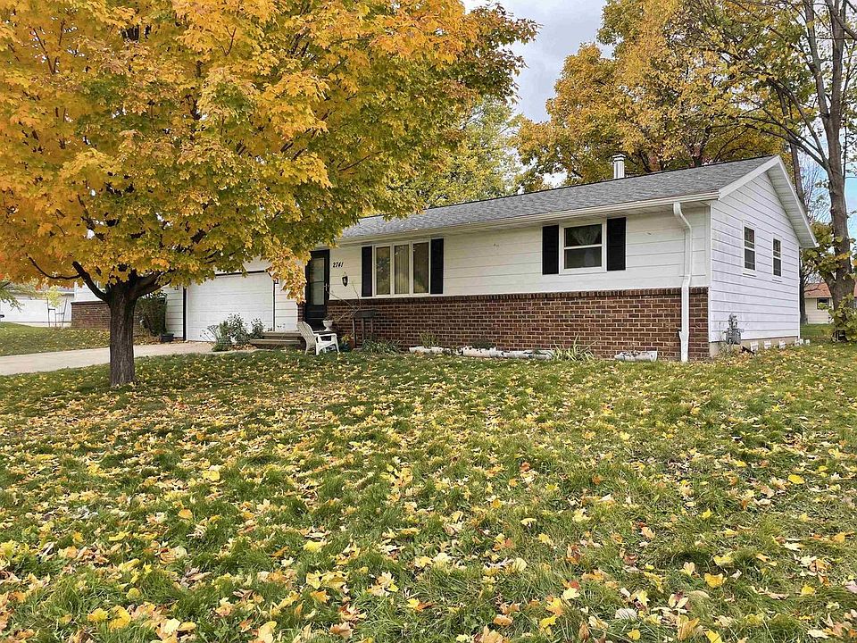 2741 Woodruff Ct, Green Bay, WI 54311 Zillow