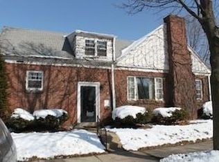2775 N Sholes Ave, Milwaukee, WI 53210