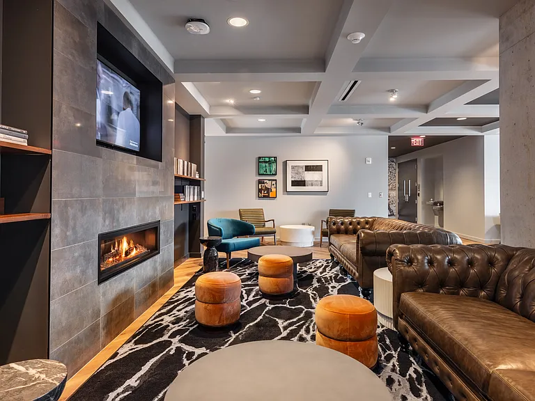 Library Lofts — Photo 15
