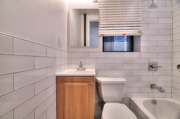 Rented by REAL New York | media 9