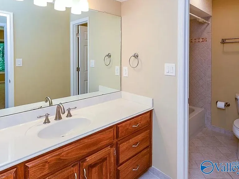 207 Mountain Ridge Dr #4 — Photo 19