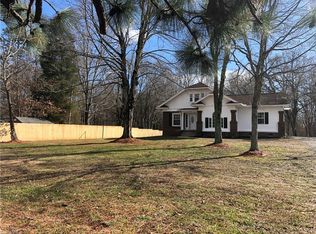 2412 Greensboro Street Ext, Lexington, NC 27295