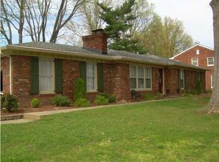 10710 Helmsdale Ln, Douglass Hills, KY