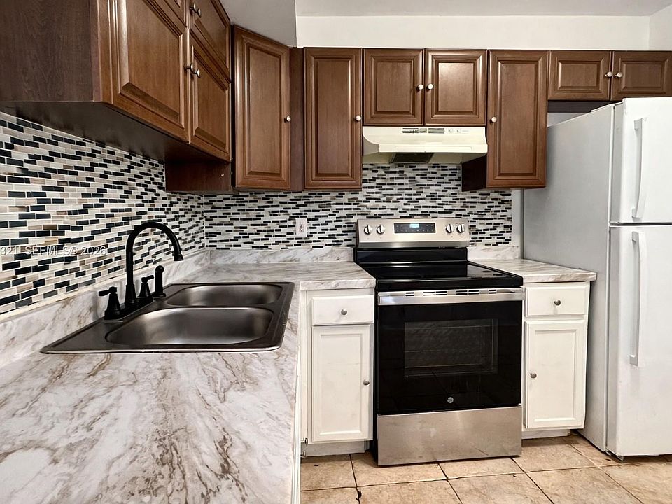 1st image of 3700 NW 21st St APT 109
