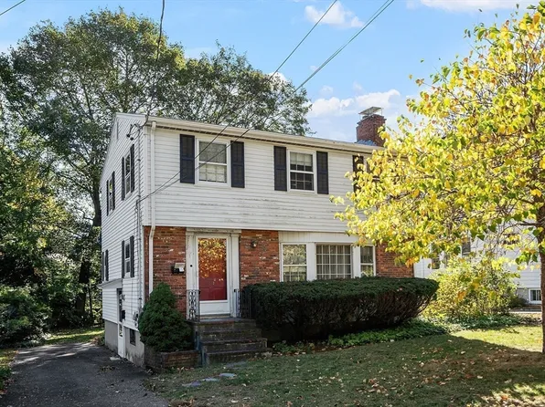 103 N Hancock St, Lexington, MA 02420