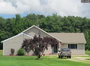 5833 Belle Rd, Geneva, OH 44041