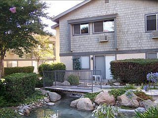 5th image of 960 E Bonita Ave Unit 68