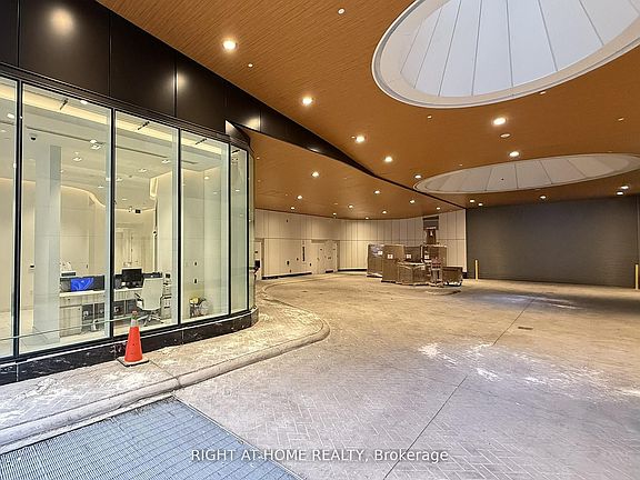 2nd image of 238 Simcoe St #3406