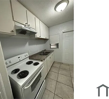 1823 E 24th St — Photo 10