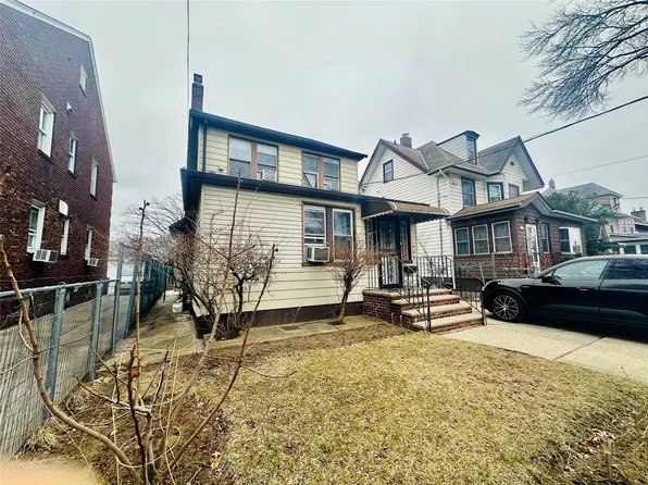 46-43 157 st, Flushing, NY 11355