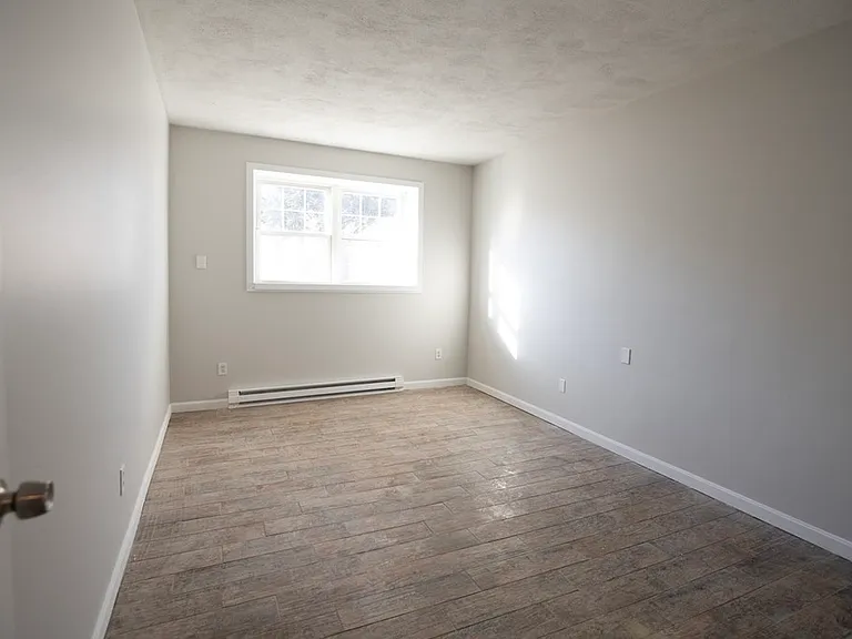5 Beaver Park Rd #5 — Photo 4