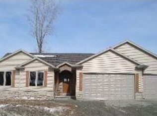 1430 Casual Ct, Appleton, WI 54913