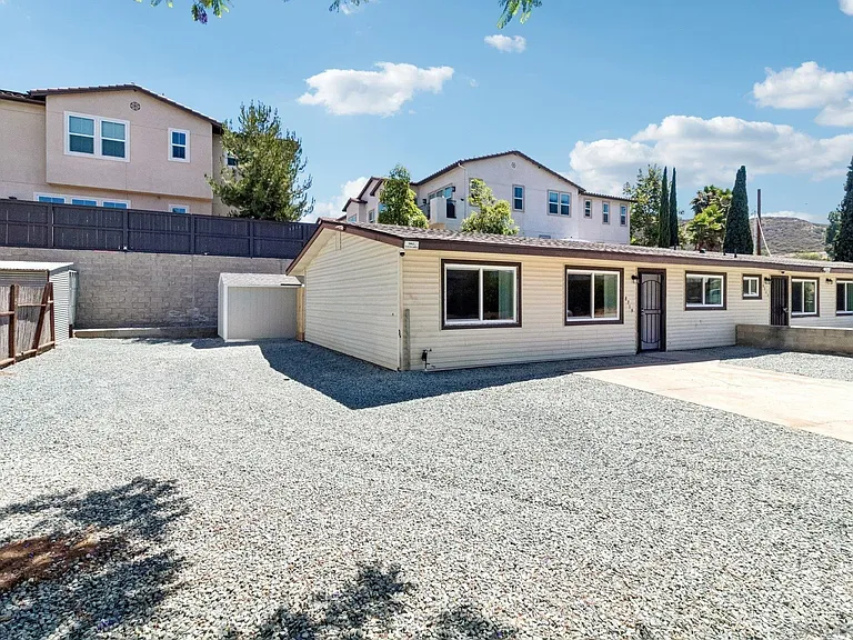8719 Carribean Way — Photo 30
