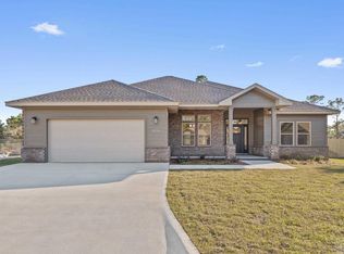 5513 Chenier Dr, Gulf Breeze, FL 32563