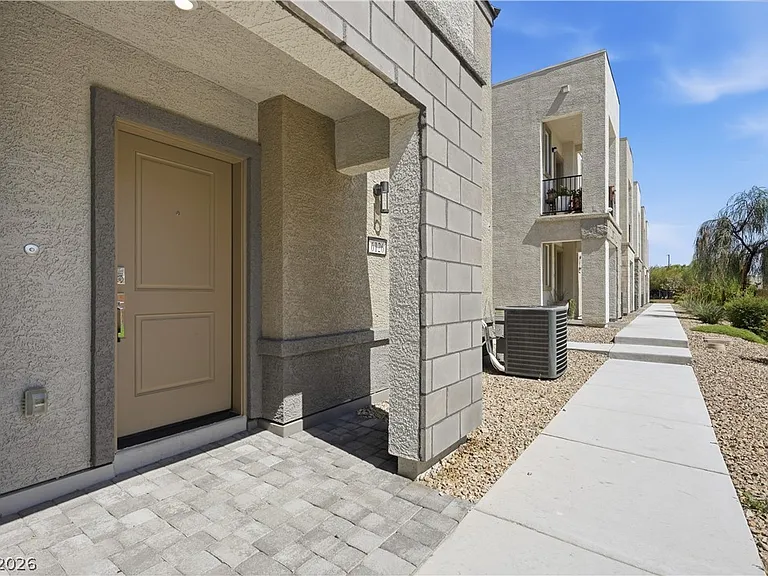 6126 Garden Oasis St — Photo 26