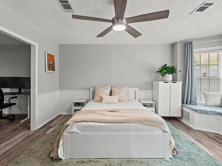 11322 Sagewillow Ln — Photo 6