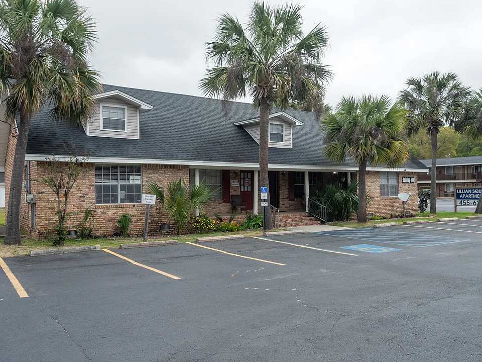 Lillian Square Apartments