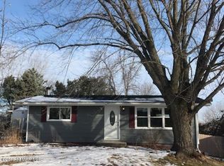 3882 Willow Heights Dr SW, Rochester, MN 55902