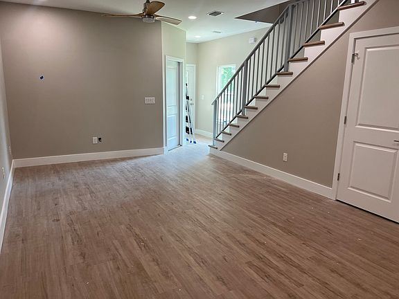 2nd image of 2875 Leahs Ln #1