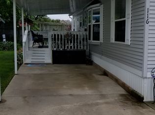 116 Hawthorne Dr, Dimondale, MI 48821