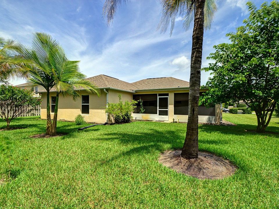 1st image of 2495 Compass Pointe Dr