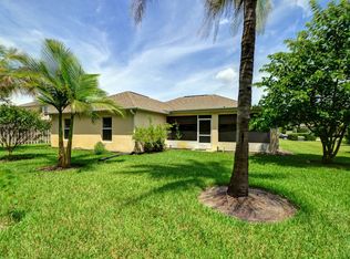2495 Compass Pointe Dr, Vero Beach, FL 32966