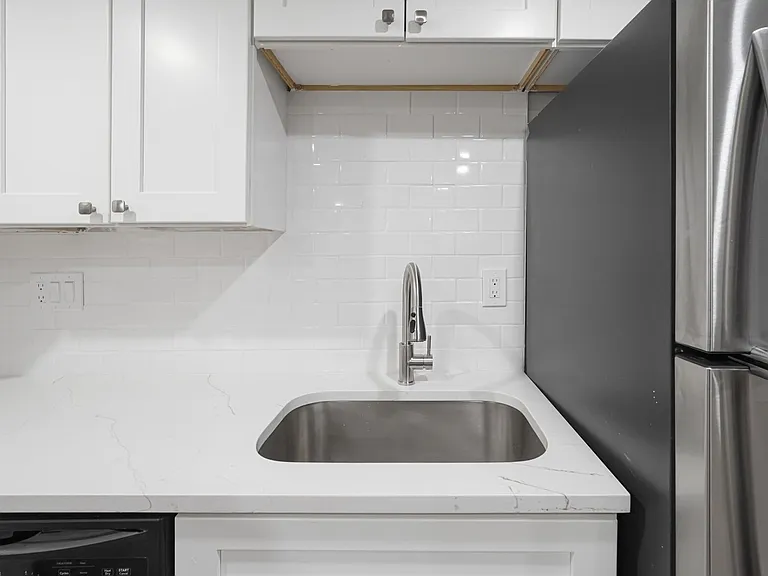 98 Southville Rd — Photo 13