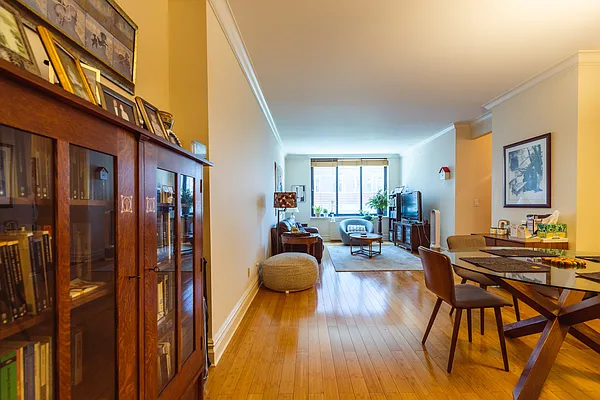 Rented by Smart City Real Estate LLC | media 3