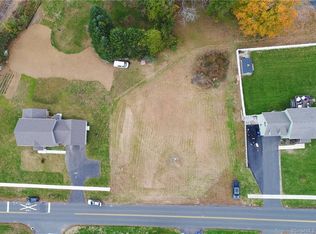 111 Old Ellington Rd, Broad Brook, CT 06016