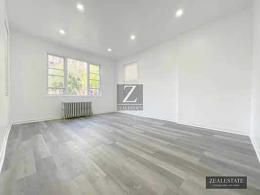 Rented by ZealEstate Group Inc | media 3