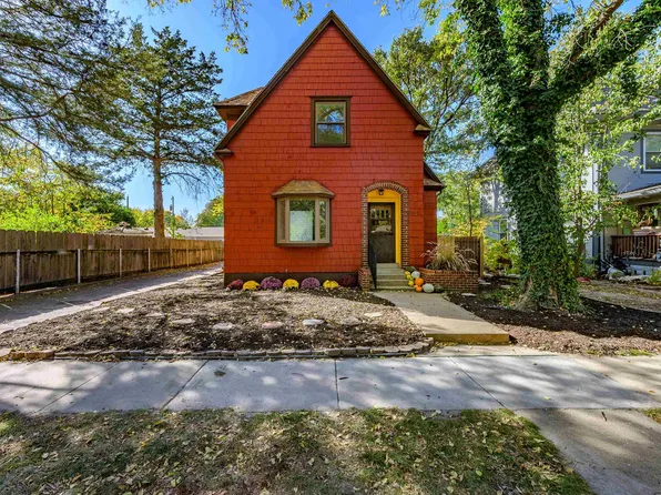1131 N Pearce Ave, Wichita, KS 67203