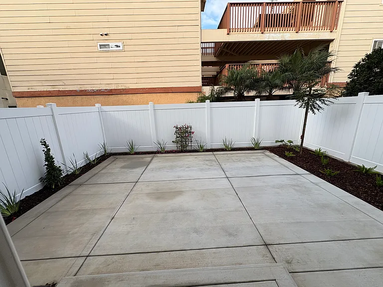 260 Donax Ave — Photo 25