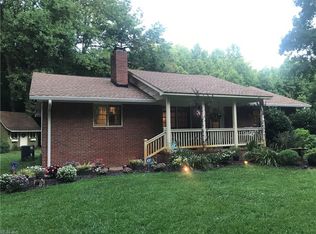 2607 Saint Brides Rd W, Chesapeake, VA 23322